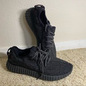 Yeezy 350 Boost Pirate Black